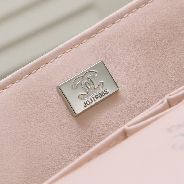 シャネルバッグ全体デザイン